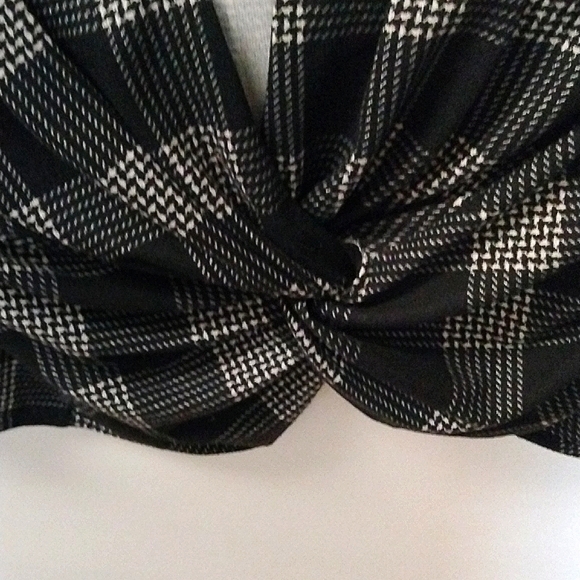 Piphany USA Sz.4  Opened Chest Knotted Bottom Cardigan Buffalo Check - Picture 6 of 6